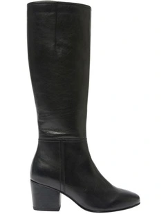 Leather Drake Boots in Black