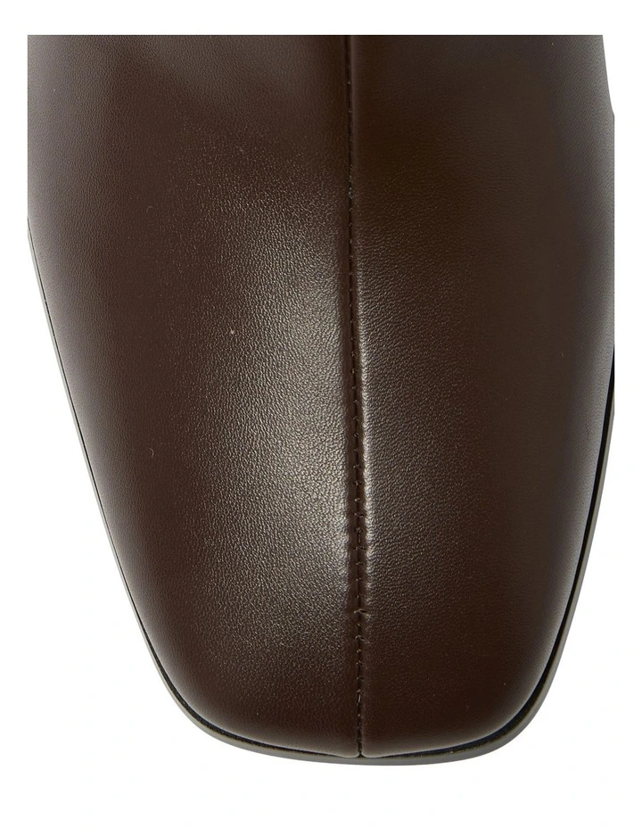 Hampton Boots in Chocolate Stretch image 7