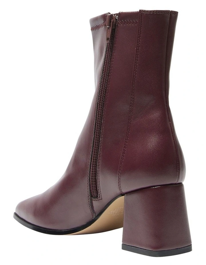 Hampton Boots in Wine Stretch image 6
