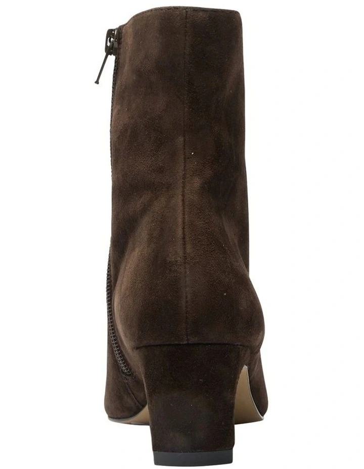 Seattle Boots in Chocolate Suede image 5