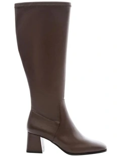 Heritage Boots in Chocolate Stretch