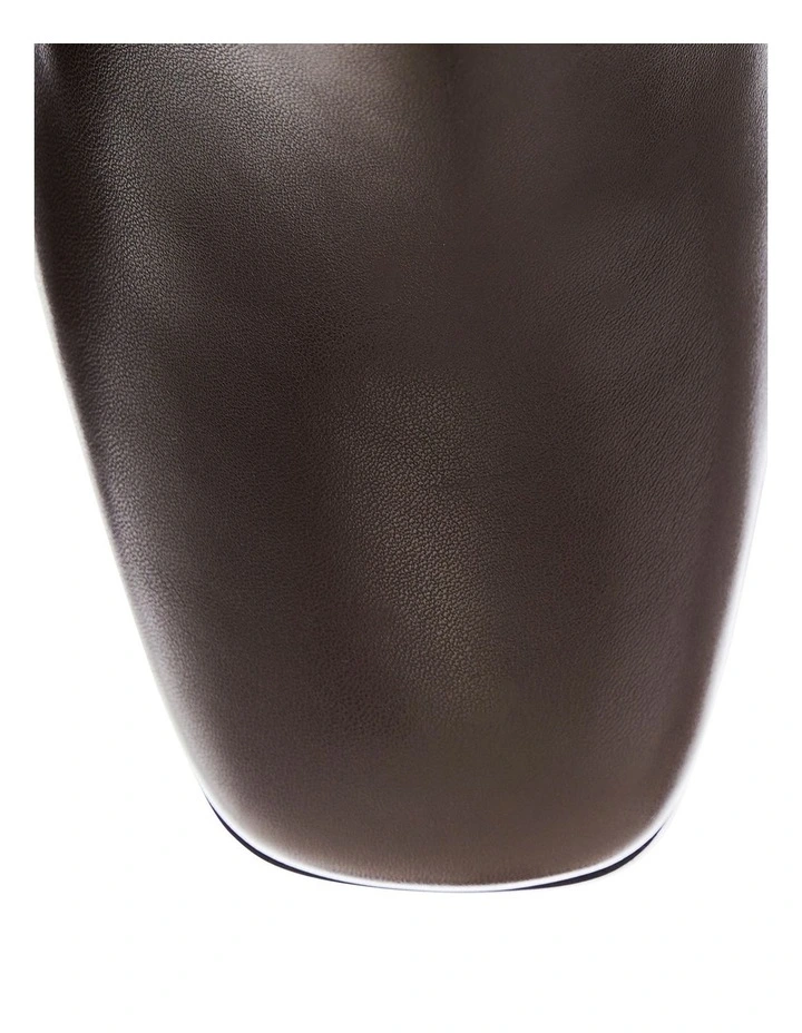 Heritage Boots in Chocolate Stretch image 4