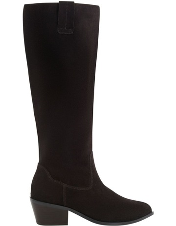 Chocolate Suede colour