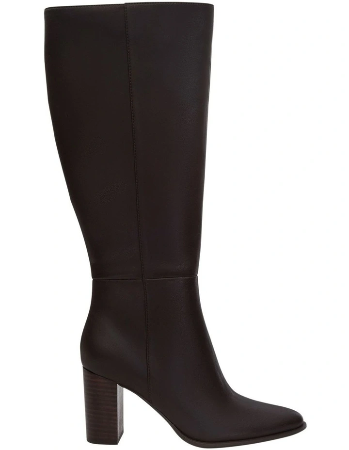 Jetset Boots In Chocolate Leather image 1