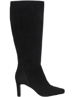 Daria Boots In Black Suede