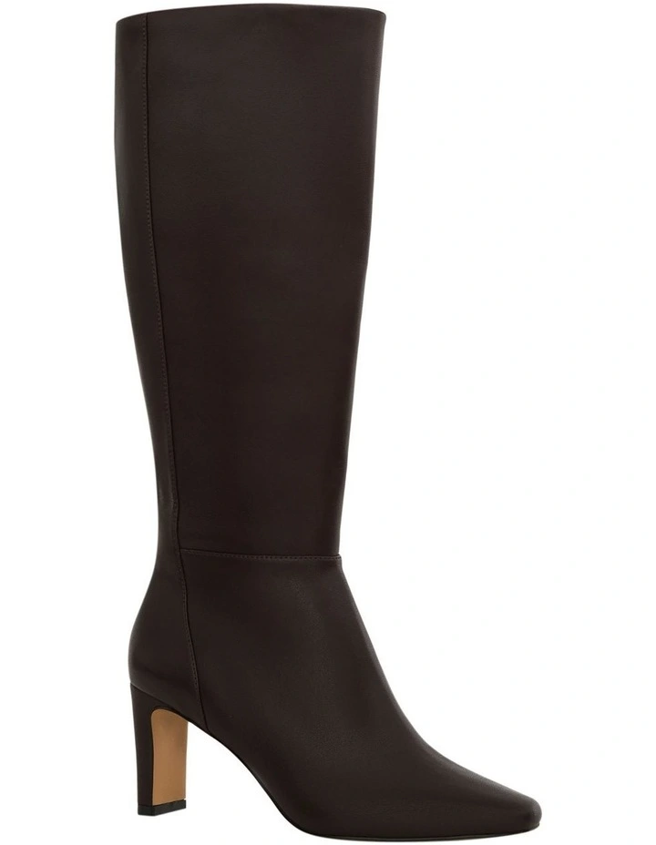 Daria Boots In Chocolate Leather image 2