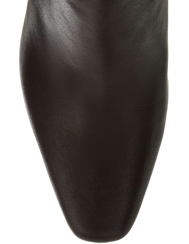 Daria Boots In Chocolate Leather image 4