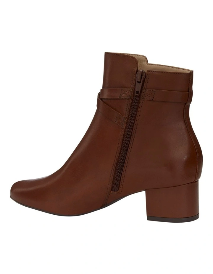Bravo Boots in Tan Leather image 3