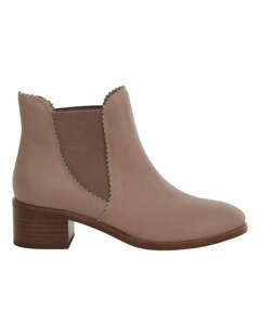 Blaze Leather Boots in Taupe