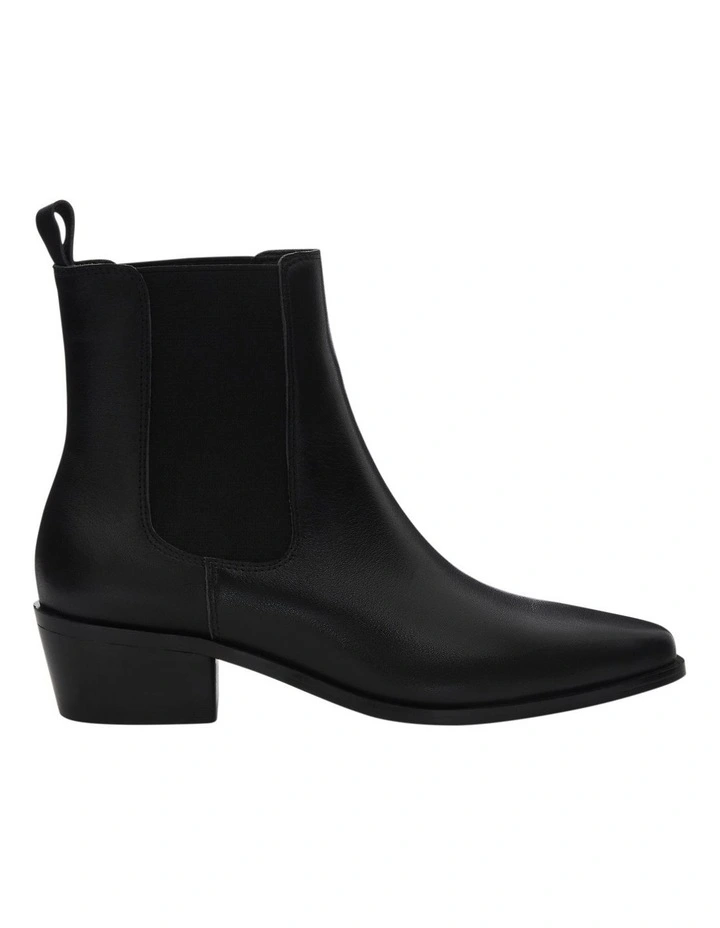 Jersey Boots in Black Leather image 1