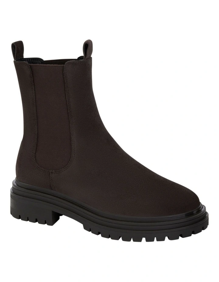 Knsas Boots in Chocolate Suede image 2