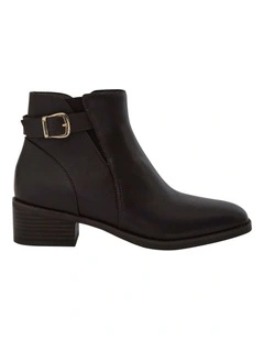 Cesar Ankle Boots in Chocolate Leather