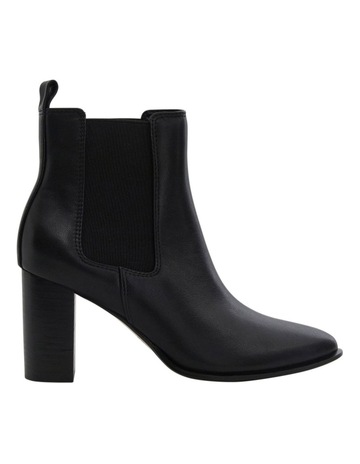 Black Glove colour