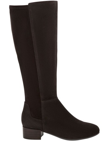 Chocolate Suede colour