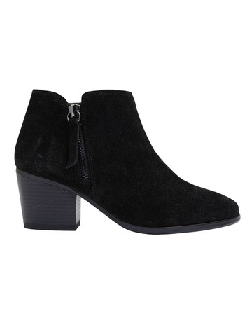Suede ankle boots australia Clearance
