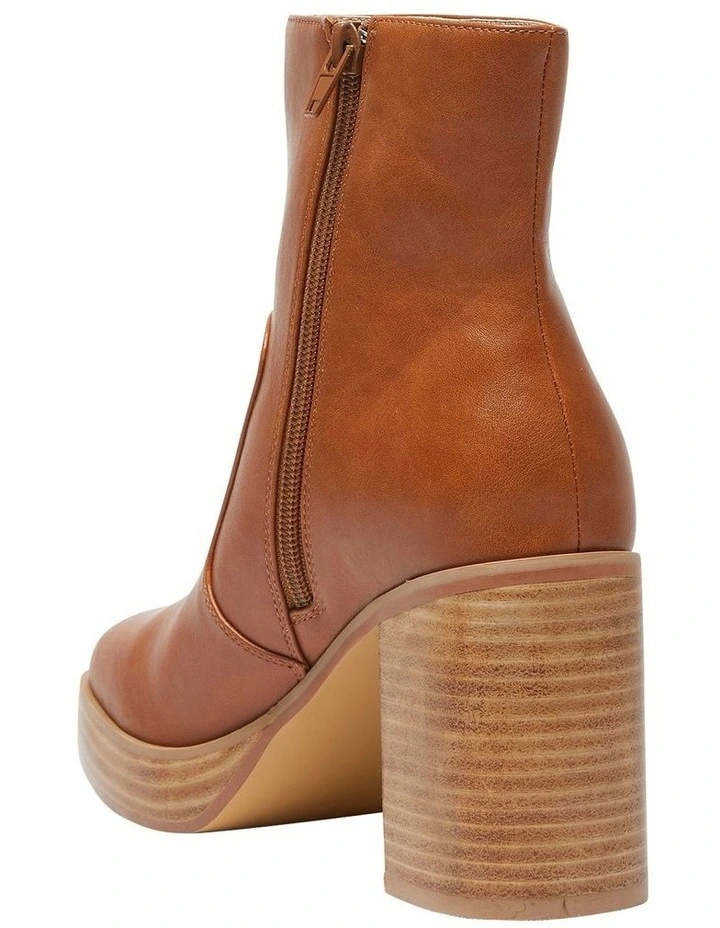 Tempo Boots in Tan Smooth image 6