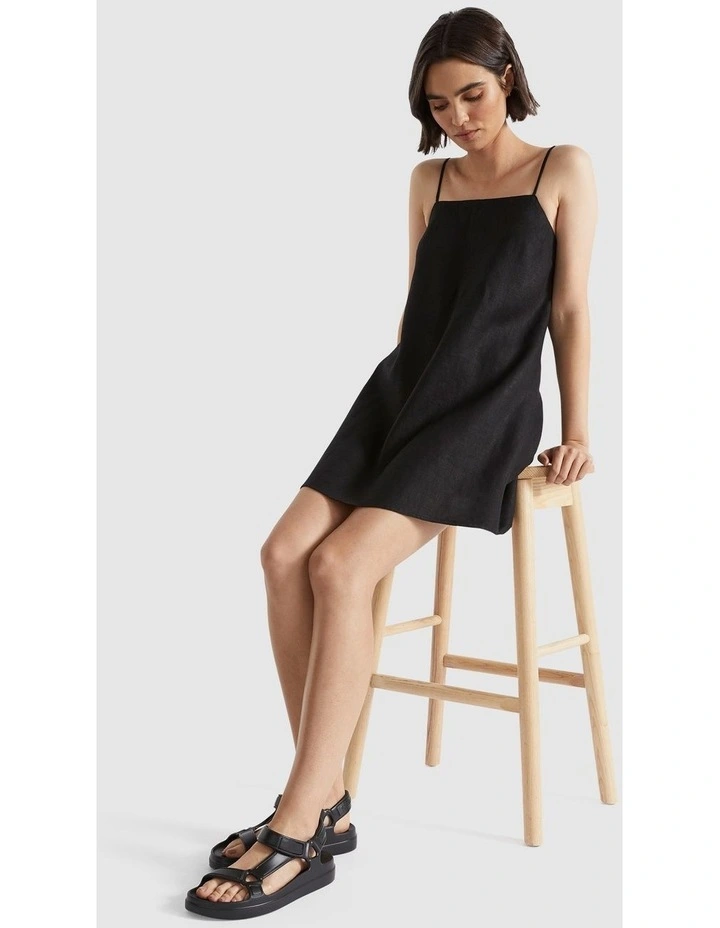 Tri Strap Jelly Sandal in Black image 2
