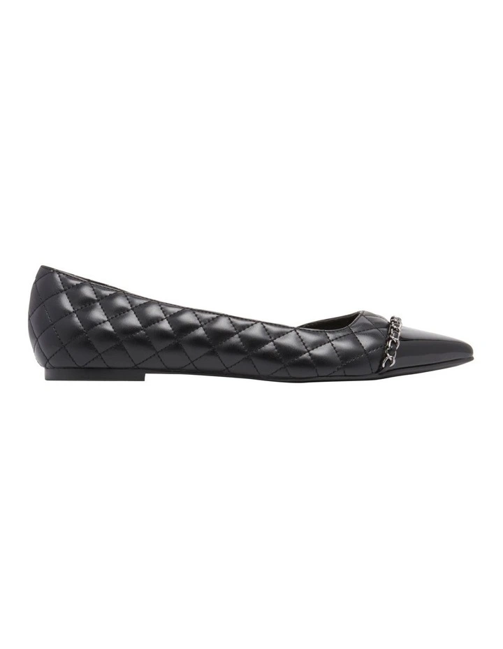 Breza Flat in Black image 1