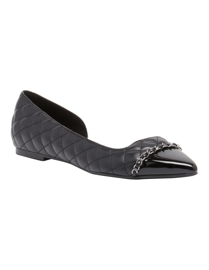 Breza Flat in Black image 2