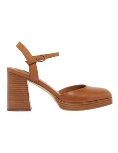 Colot Pump in Caramel