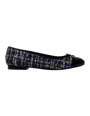 Jinks Shoes in Black
