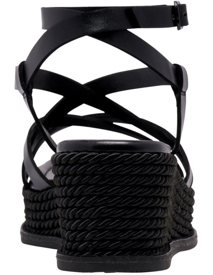 Criba Wedge in Black image 4