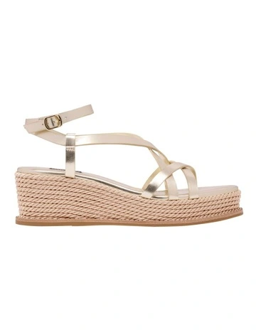 Criba Wedge in Gold
