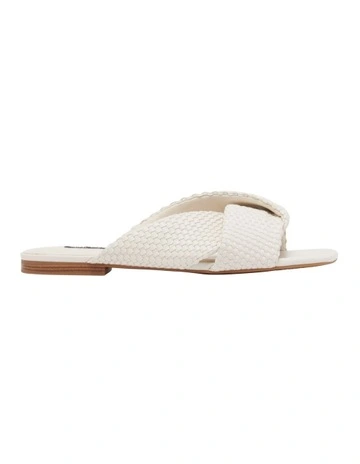 Makla Flat Sandal in Ivory
