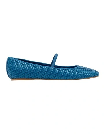 Lurella Flat in Blue