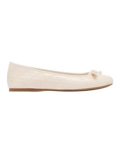 Plas Ballet Flat in Ivory