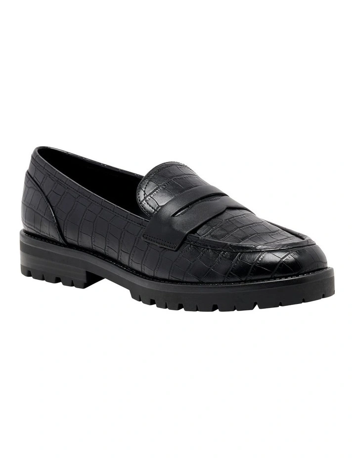 Fanza Loafer in Black image 2