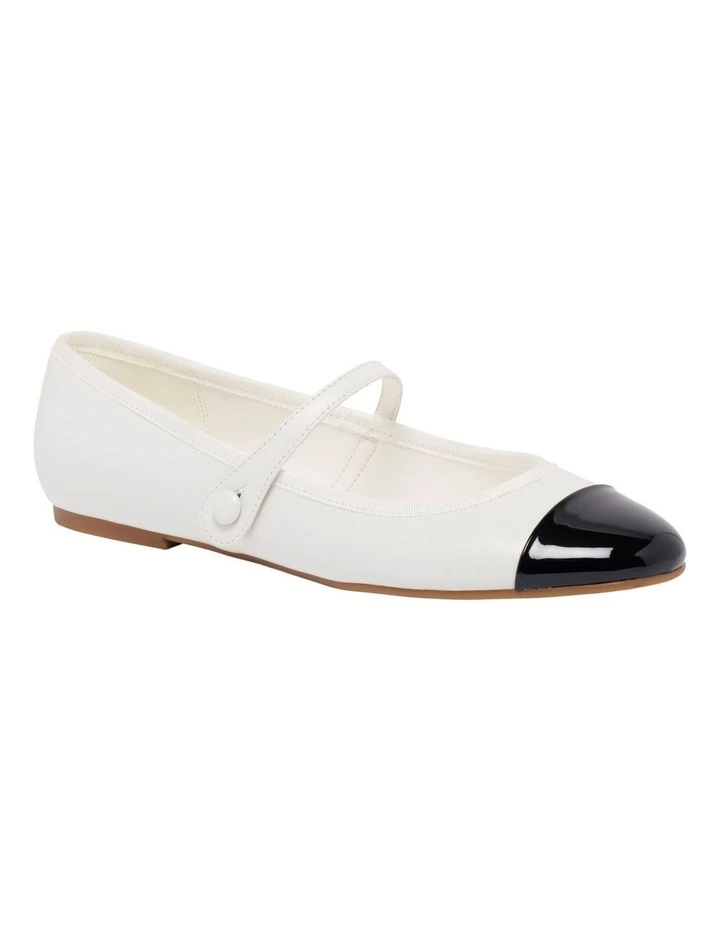 Pimma Ballet Flat in White image 2