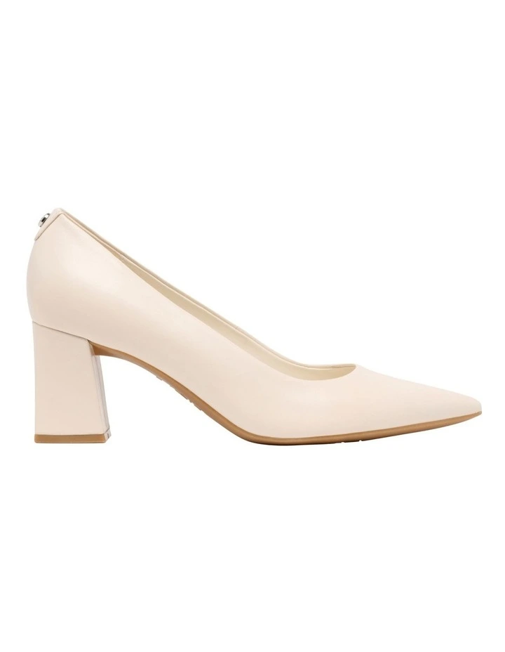 Kalore Pump in Ivory image 1