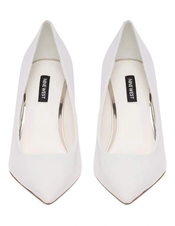 Princesa Pump in White image 3