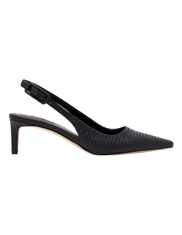 Yurri Pump in Black image 1