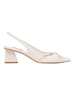 Linsky Pump in Ivory