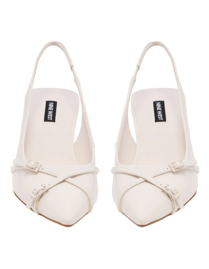 Linsky Pump in Ivory image 3