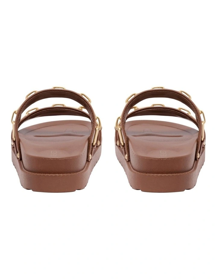 Nunas Flat Sandal in Tan image 4