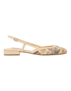 Socio Slingback Flat in Natural