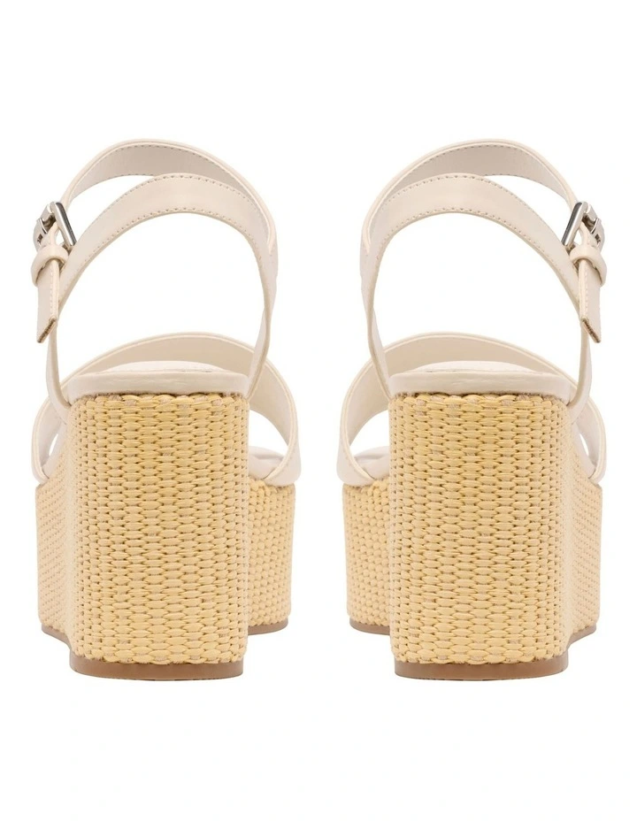 Hilmar Wedge in Ivory image 4