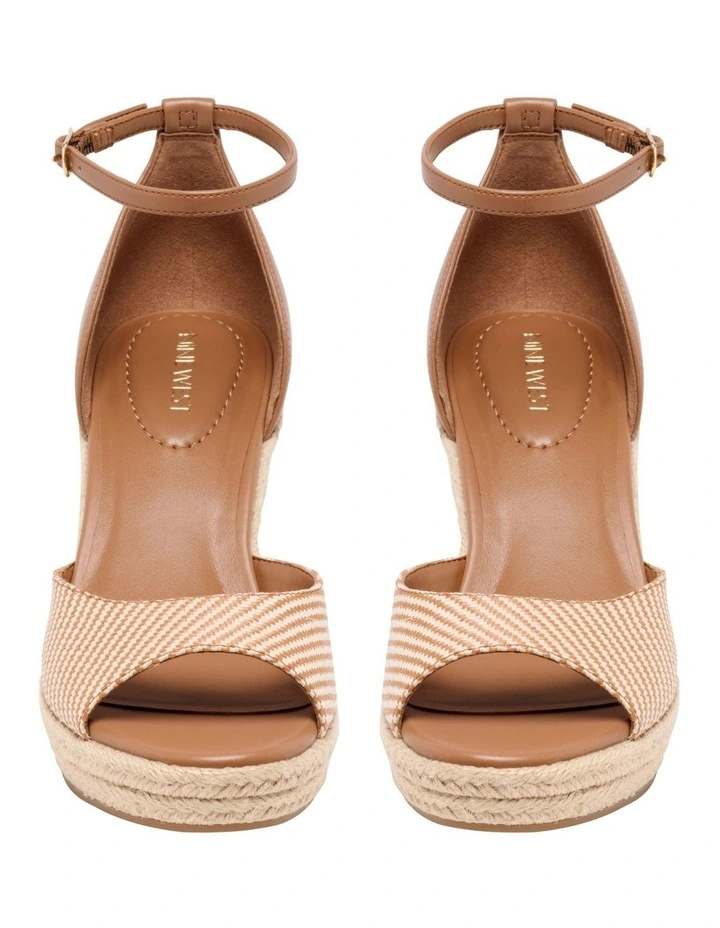 Kiplen Wedge Sandal in Light Natural image 3
