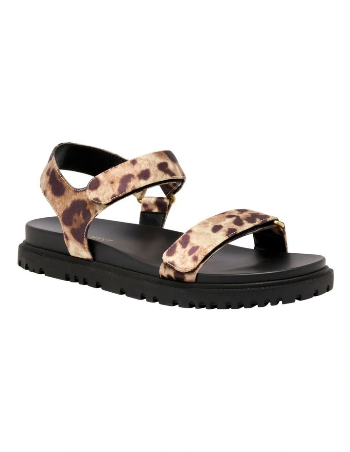 Dinrah Flat Sandal in Leopard image 2