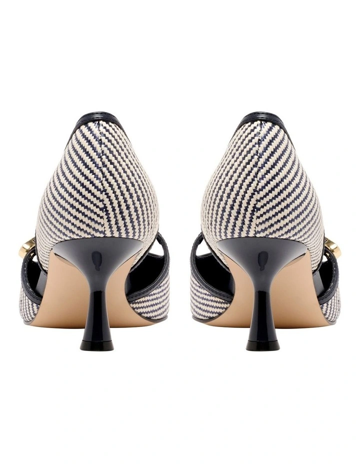 Radya Pump in Navy image 4