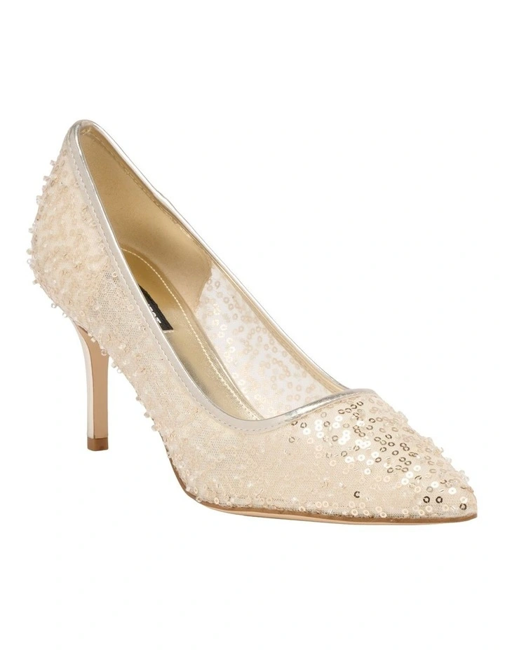 Mailin Pump in Gold image 2