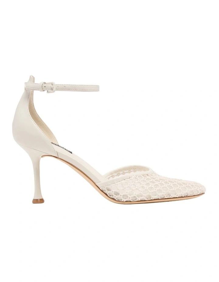 Popdat Pump in Ivory image 1