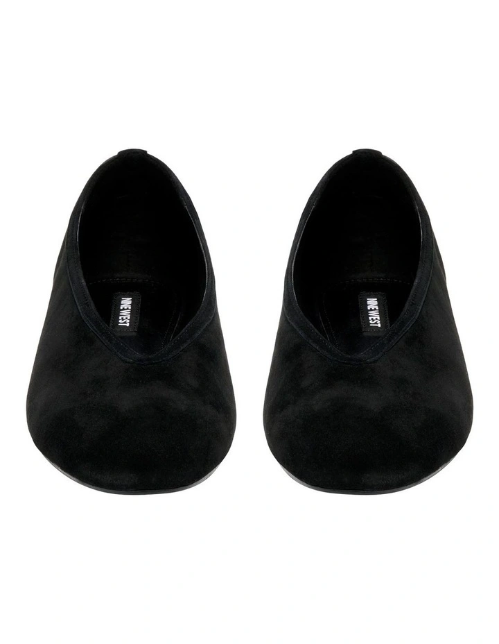 Zucia Ballet Flat in Black image 3