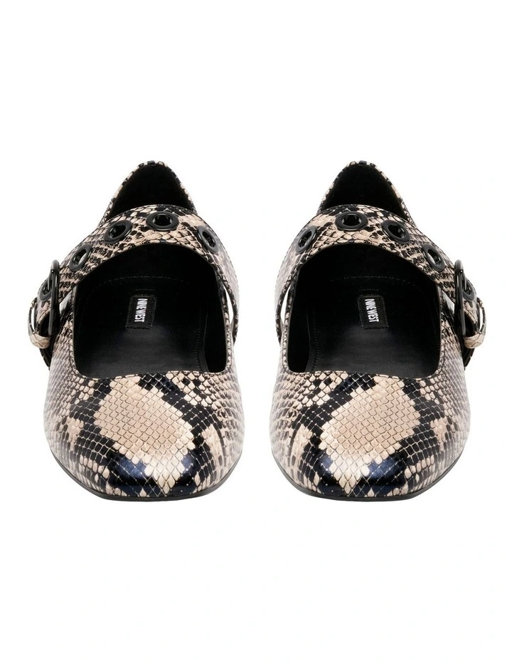 Kebba Flat in Snake image 3