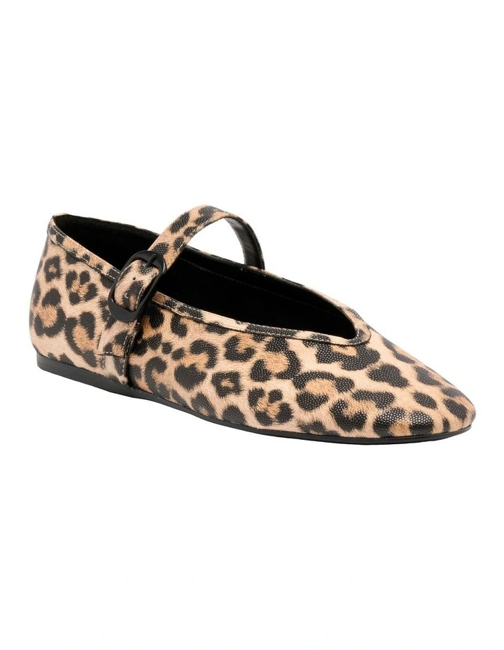 Vancee Ballet Flat in Leopard image 2