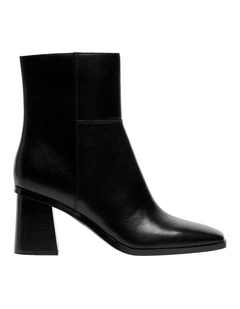 Dover Ankle Boots in Black