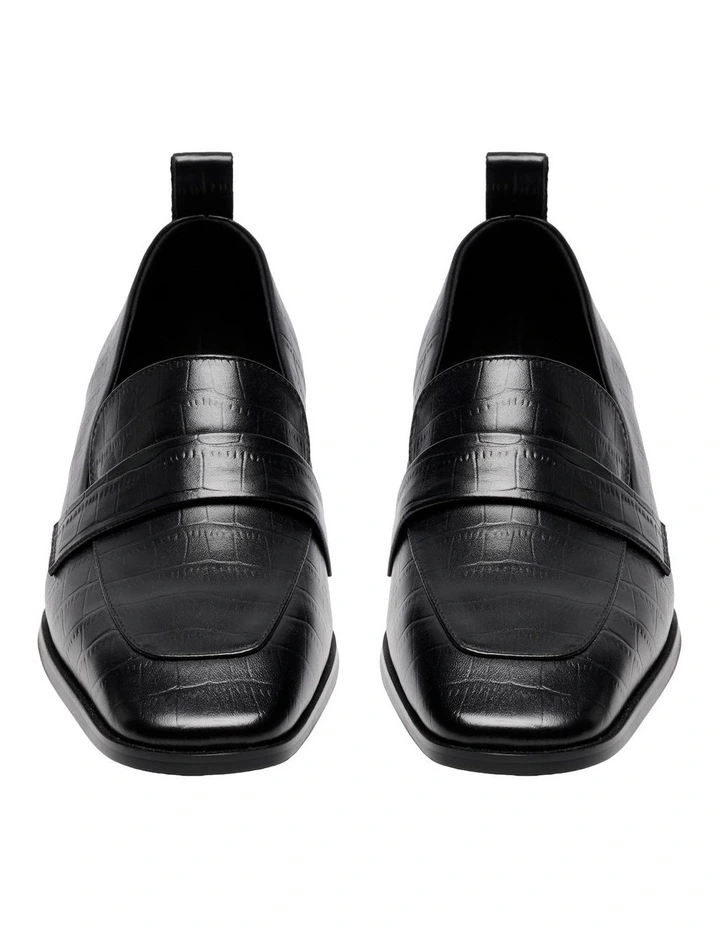 Vivie Loafer in Black image 3